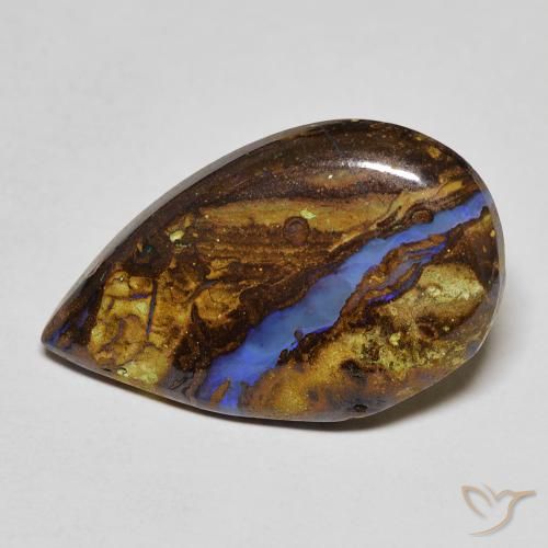 8.11カラットの天然マルチカラーボルダーオパール（22.1×13.8 mm・洋梨の形）