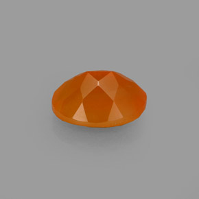 1.71カラットの天然オレンジカーネリアン（9.2×7.2 mm・オーバルカット）