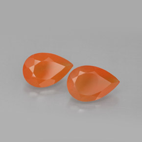 カラットの天然オレンジカーネリアン（9.1×6.2 mm・透明）