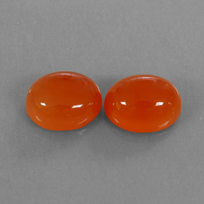カラットの天然オレンジカーネリアン（10×8.2 mm・透明）