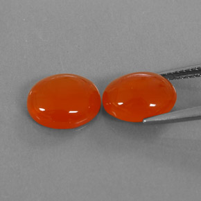 カラットの天然オレンジカーネリアン（10×8.2 mm・透明）