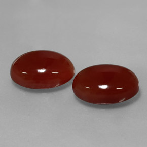 カラットの天然茶色がかった赤カーネリアン（13.9×10.1 mm・オーバルカット）