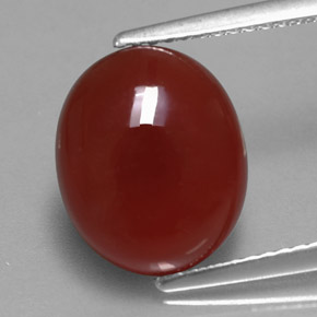 4.71カラットの天然茶色がかった赤カーネリアン（12×10 mm・オーバルカット）