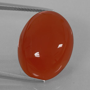 17.01カラットの天然レッドオレンジカーネリアン（20.3×15.4 mm・オーバルカット）