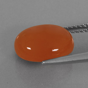 3.65カラットの天然オレンジカーネリアン（11.3×9.4 mm・透明）