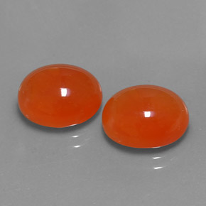 カラットの天然オレンジカーネリアン（11.2×9.2 mm・透明）