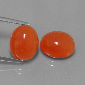 カラットの天然オレンジカーネリアン（11.1×9.2 mm・透明）