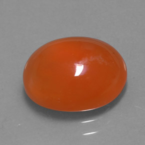 3.51カラットの天然オレンジカーネリアン（11.2×9.2 mm・透明）