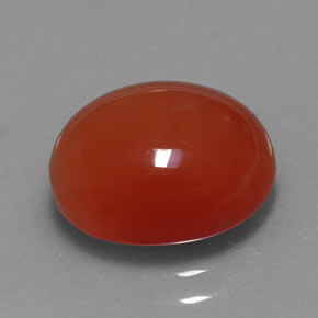 3.67カラットの天然レッドオレンジカーネリアン（11.1×9.1 mm・透明）
