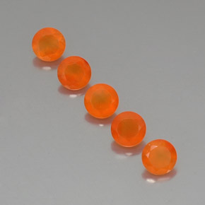 カラットの天然オレンジカーネリアン（5.08 mm・透明）