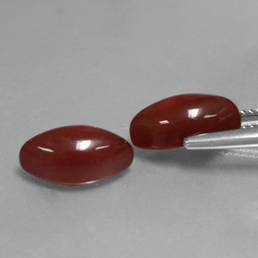 カラットの天然レッドオレンジカーネリアン（12.1×6.2 mm・マーキス）