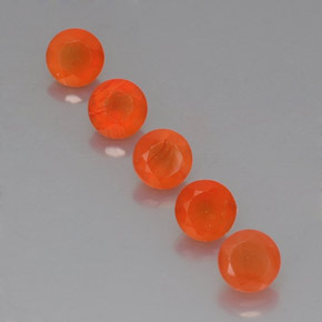 カラットの天然オレンジカーネリアン（5.10 mm・透明）