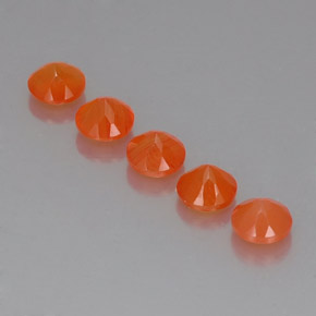 カラットの天然オレンジカーネリアン（5.10 mm・透明）