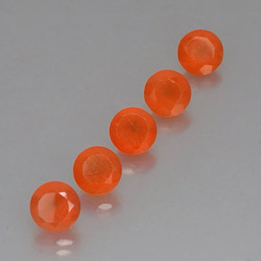 カラットの天然オレンジカーネリアン（5.00 mm・透明）