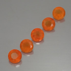 カラットの天然オレンジカーネリアン（5.14 mm・透明）