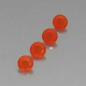 カラットの天然レッドオレンジカーネリアン（5.10 mm・透明）