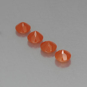 カラットの天然レッドオレンジカーネリアン（5.10 mm・透明）