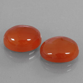 カラットの天然オレンジカーネリアン（11.3×9.3 mm・透明）
