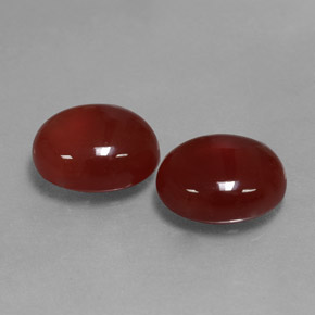 カラットの天然レッドカーネリアン（11.1×9.1 mm・オーバルカット）