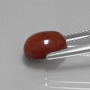 2.98カラットの天然レッドオレンジカーネリアン（10×7.9 mm・オーバルカット）