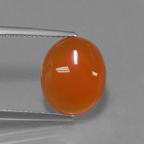 3.69カラットの天然オレンジカーネリアン（12.3×10.2 mm・オーバルカット）