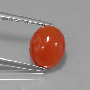 4.02カラットの天然オレンジカーネリアン（11.1×9.1 mm・オーバルカット）
