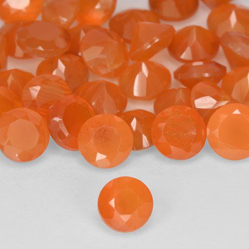 0.25カラットの天然ウォームアプリコットオレンジカーネリアン、ラウンド、半透明