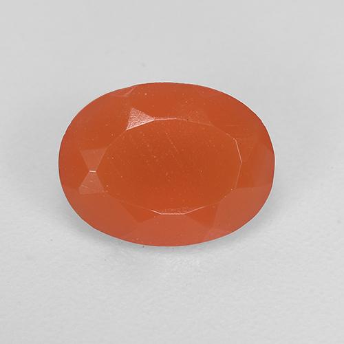 0.90カラットの天然濃いオレンジカーネリアン（7.9×6 mm・オーバルカット）