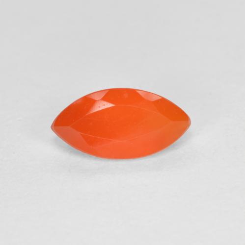 0.57カラットの天然ミディアムオレンジカーネリアン（8×4.1 mm・マーキス）