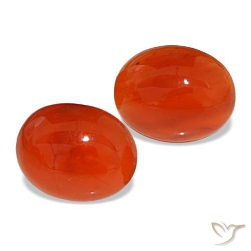 4.90カラットの天然アンバーオレンジカーネリアン（10.1×8 mm・オーバルカット）
