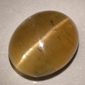 5.96カラットの天然イエローグリーンキャッツアイアパタイト、透明、透明/半透明