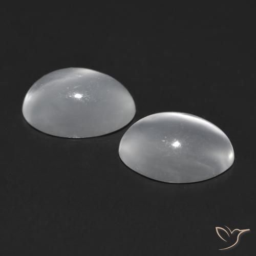 Shop natural 1.41ct ホワイト キャッツアイムーンストーン gems, 楕円形, from インド at GemSelect. In stock, global shipping!