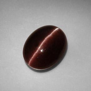 3.41カラットの天然ブラウンCat's Eye Scapolite（10.5×8.1 mm・オーバルカット）