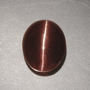 2.32カラットの天然ブラウンCat's Eye Scapolite（9.7×7.9 mm・オーバルカット）
