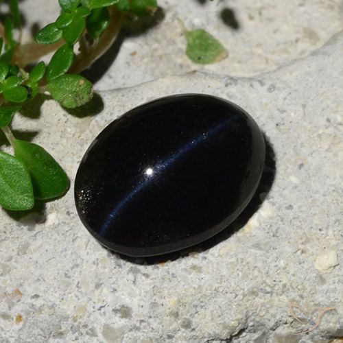 5.96ct 天然 ブラック キャッツアイスキャポライト, 楕円形, オペーク