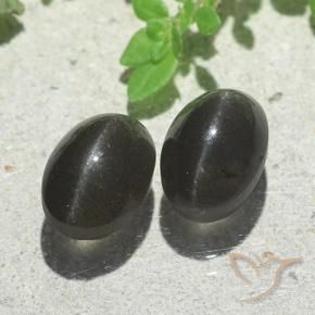 Shop natural 5.00ct ブラック キャッツアイスキャポライト gems, 楕円形, from マダガスカル at GemSelect. In stock, global shipping!