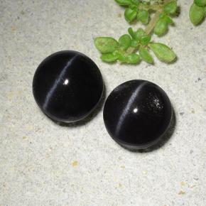 自然派の商品を探す 3.83ct ブラック キャッツアイスキャポライト 宝石, ラウンドカット, マダガスカル からGemSelectで. 在庫あり、世界各国へ発送!