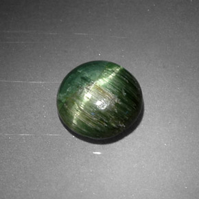 0.87カラットの天然ディープグリーンCat's Eye Tourmaline（6.24 mm・ラウンドカット）