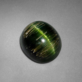 3.24カラットの天然ディープグリーンCat's Eye Tourmaline（9.2×8.2 mm・オーバルカット）