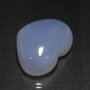 31.47カラットの天然ラベンダーブルーカルセドニー（23.8×19.2 mm・透明）