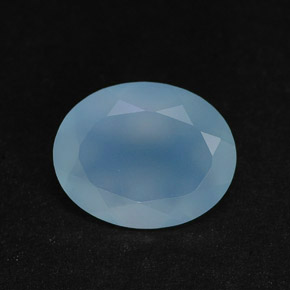 2.25カラットの天然ブルーカルセドニー（10.3×8.3 mm・透明）