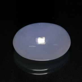 16.32カラットの天然ラベンダーブルーカルセドニー（19.2×15 mm・オーバルカット）