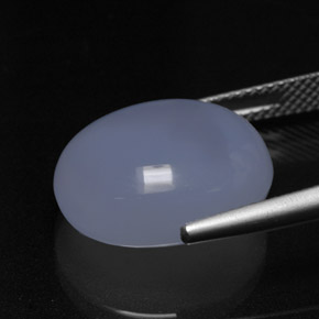 12.69カラットの天然ラベンダーブルーカルセドニー（16.5×14 mm・オーバルカット）
