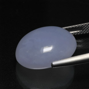 12.71カラットの天然ラベンダーブルーカルセドニー（16.5×13.6 mm・オーバルカット）
