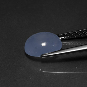 4.23カラットの天然ラベンダーブルーカルセドニー（11.1×9.1 mm・透明）