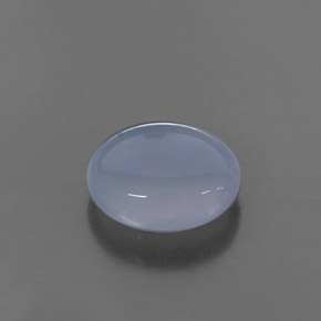 3.58カラットの天然ラベンダーブルーカルセドニー（10.9×9.1 mm・透明）