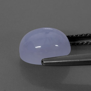 2.70カラットの天然ラベンダーブルーカルセドニー（9.1×7.1 mm・透明）