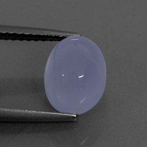 2.72カラットの天然ラベンダーブルーカルセドニー（8.8×6.9 mm・透明）