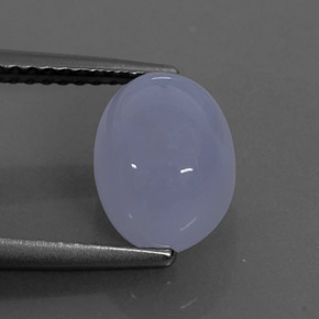 2.78カラットの天然ラベンダーブルーカルセドニー（9.1×7.1 mm・透明）