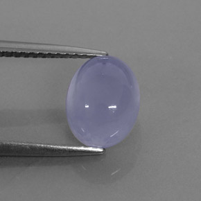 2.55カラットの天然ラベンダーブルーカルセドニー（9×7 mm・透明）